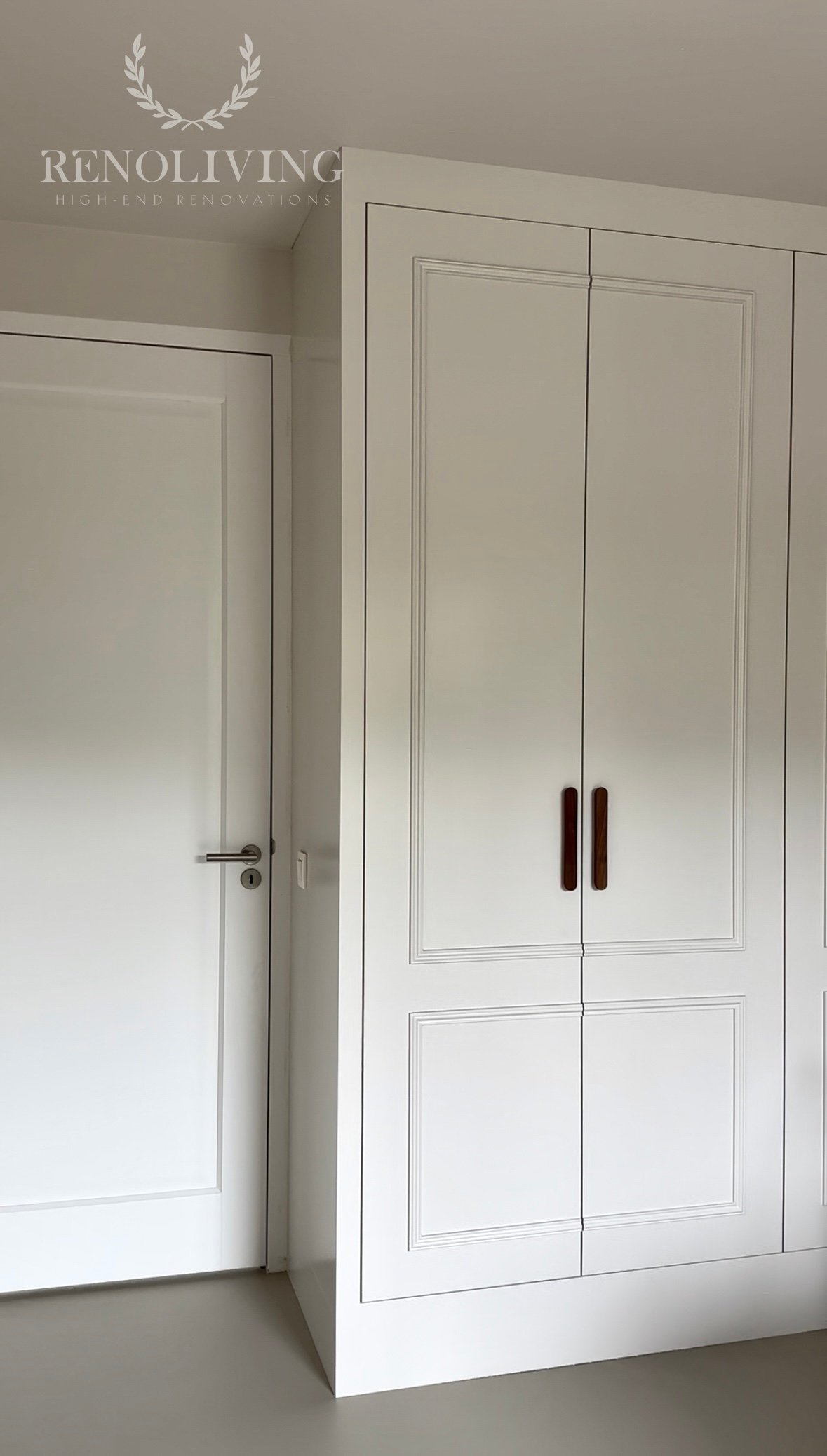 Representatieve receptiebalie door RenoLiving B.V.